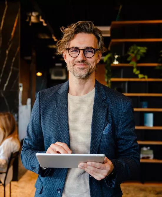 shutterstock_2250135729